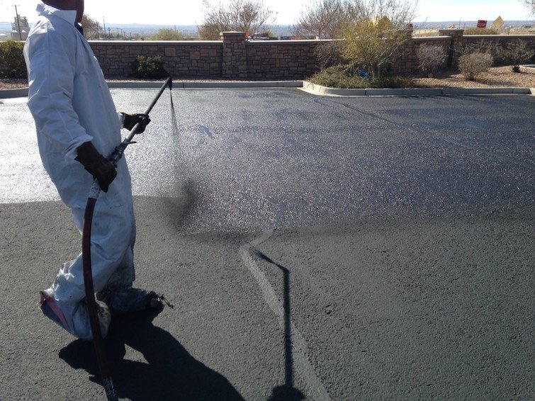 sealcoating road